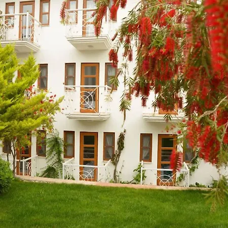 White Oludeniz
