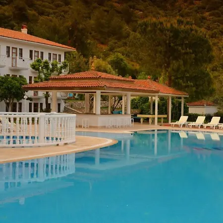 White 3* Oludeniz