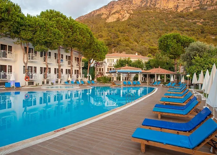 White Oludeniz