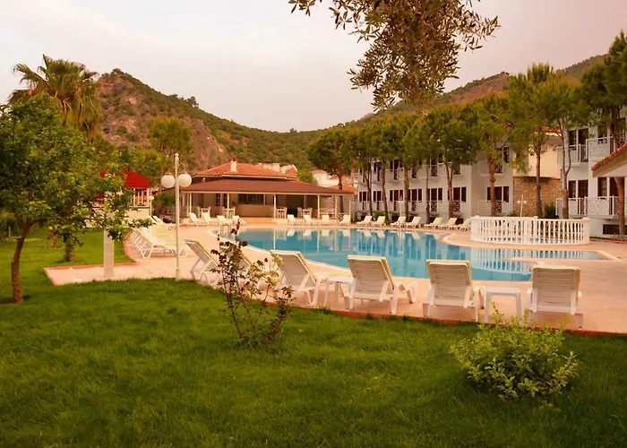 White Oludeniz