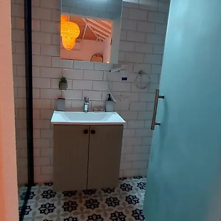 Ξενοδοχείο White 3*