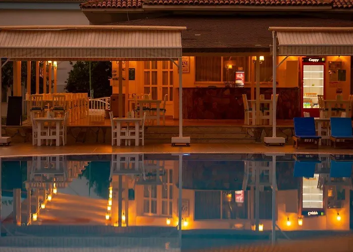 White 厄吕代尼兹